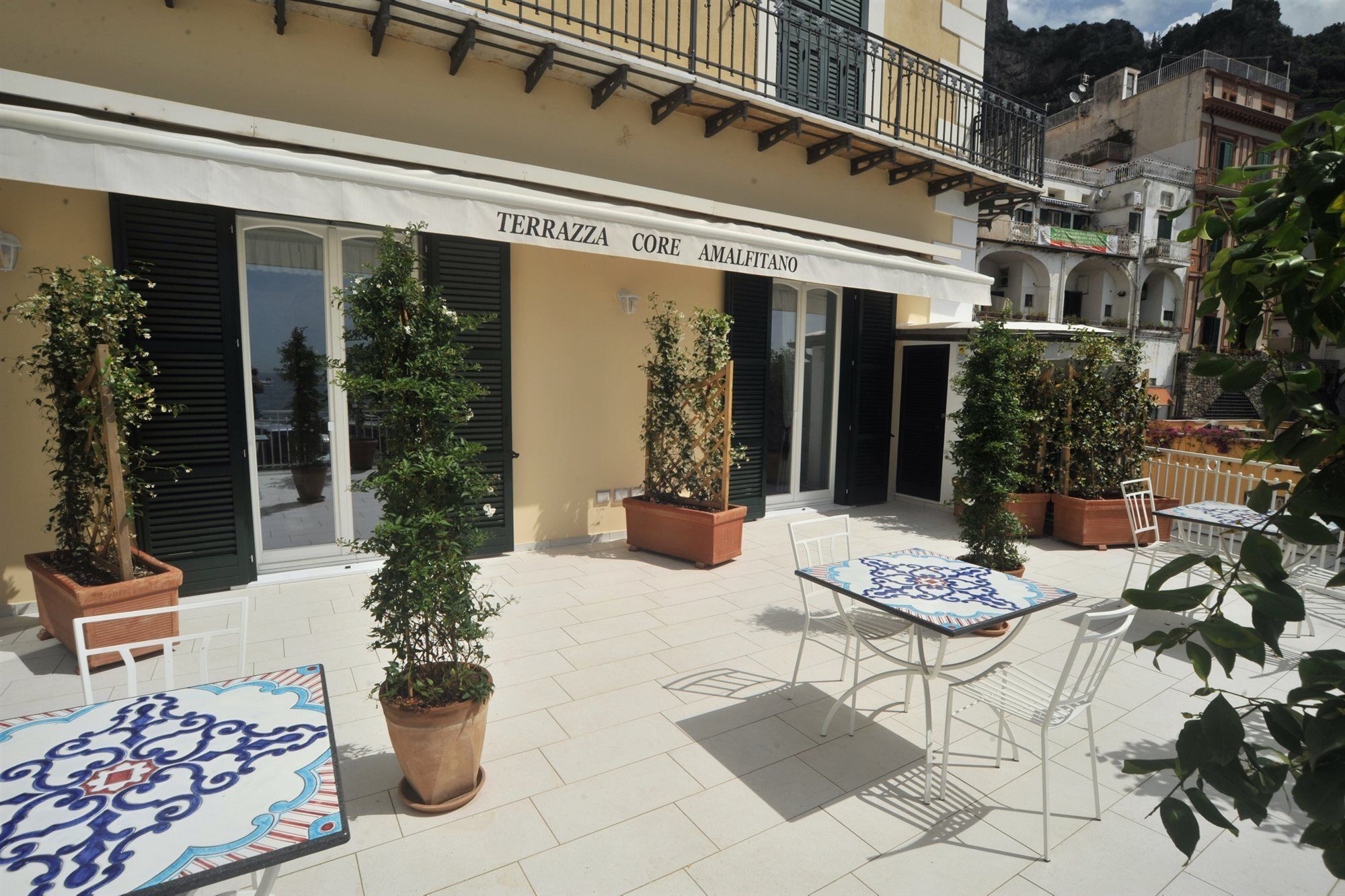Core Amalfitano City Suites Exterior photo